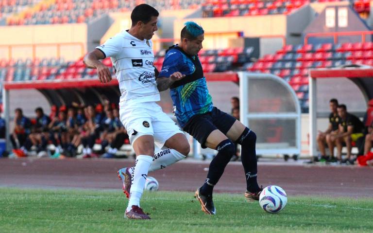 De Navojoa a las Grandes Ligas! Randy Arozarena estrena botas hechas en  Sonora por José Guadalupe Armenta, Noticias de México