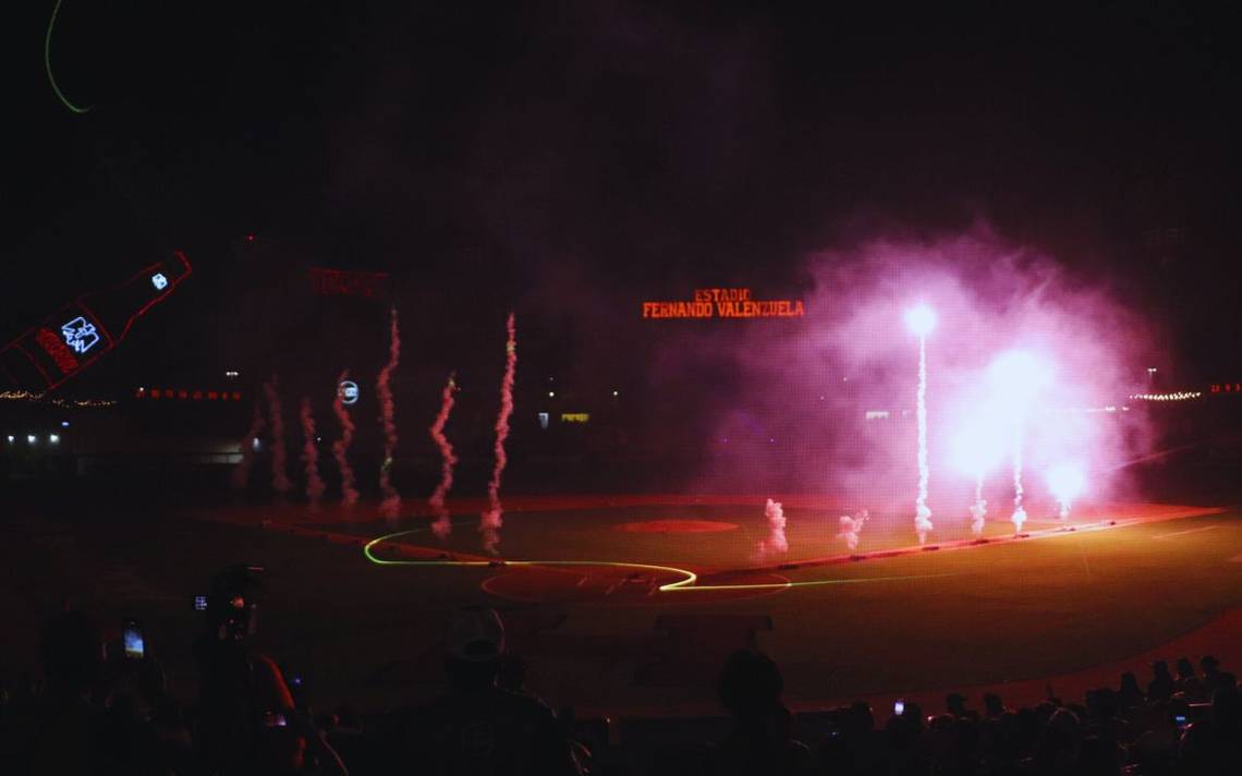 Naranjeros arranca la defensa del título con bombo y platillo con triunfo sobre Yaquis